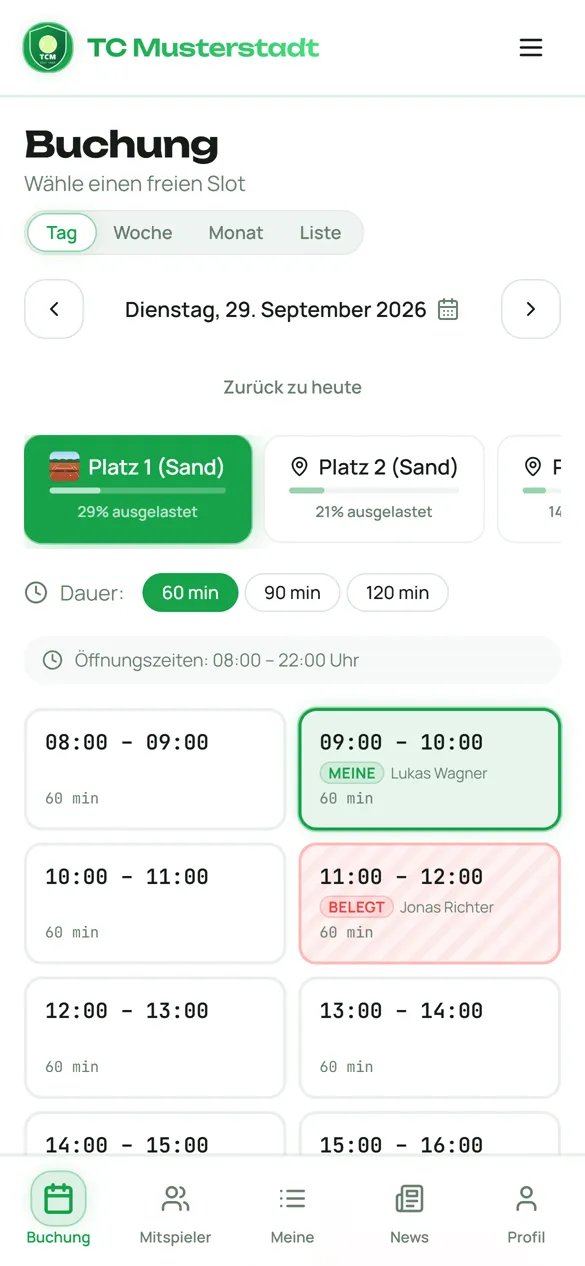 Tagesansicht der Tennisplatz-Buchung mit freien, eigenen und belegten Zeiten